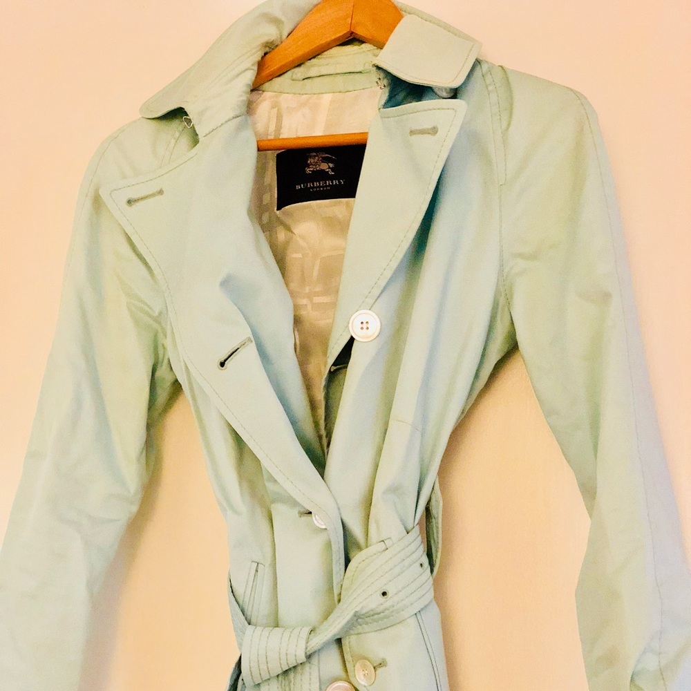 Burberry light blue short trench. Belted